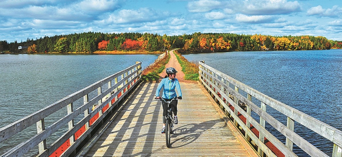 Canada opens world's longest hiking trail | Options, The Edge